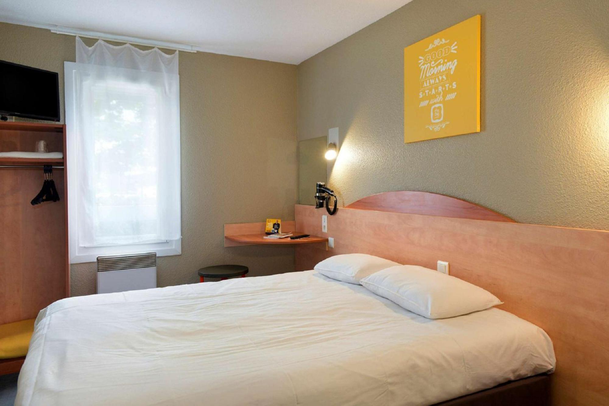 Kyriad Direct Orleans - La Chapelle St Mesmin Екстериор снимка