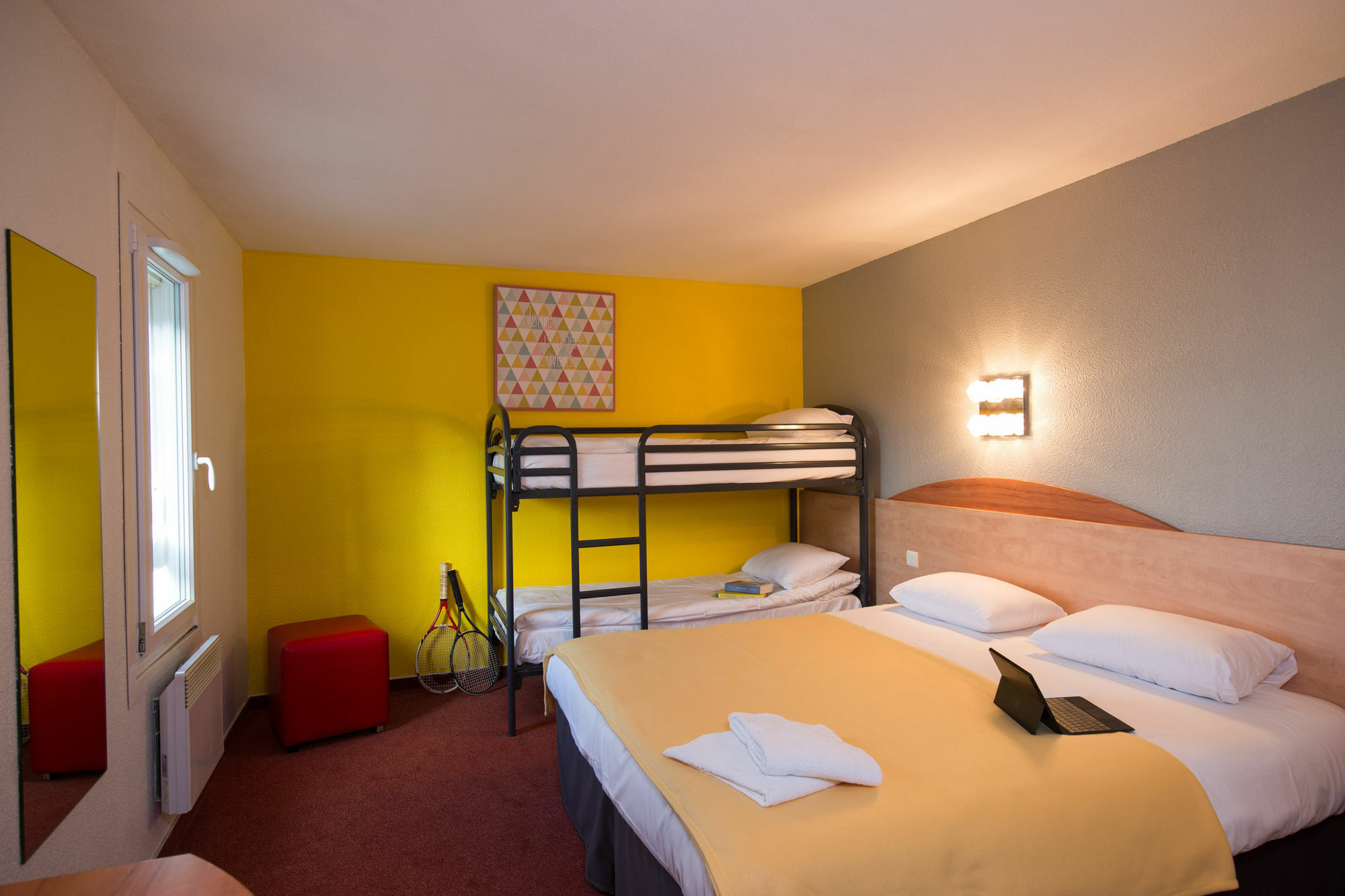 Kyriad Direct Orleans - La Chapelle St Mesmin Екстериор снимка