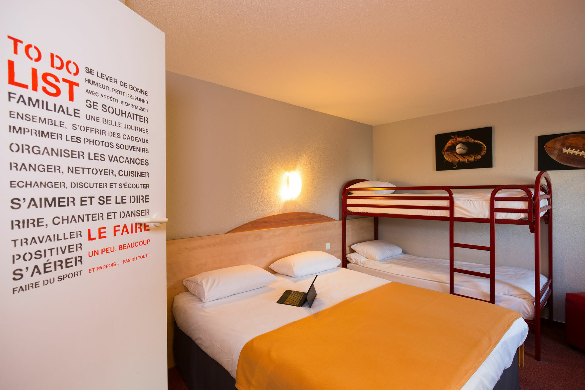 Kyriad Direct Orleans - La Chapelle St Mesmin Екстериор снимка