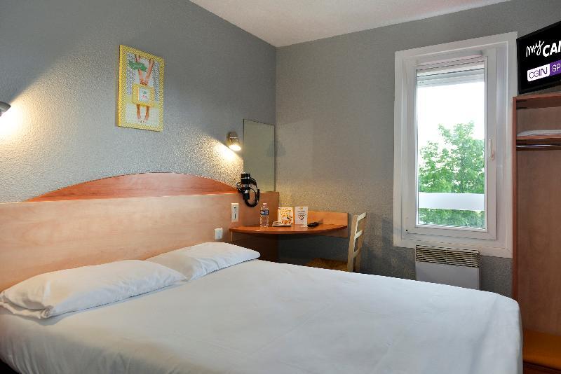 Kyriad Direct Orleans - La Chapelle St Mesmin Екстериор снимка